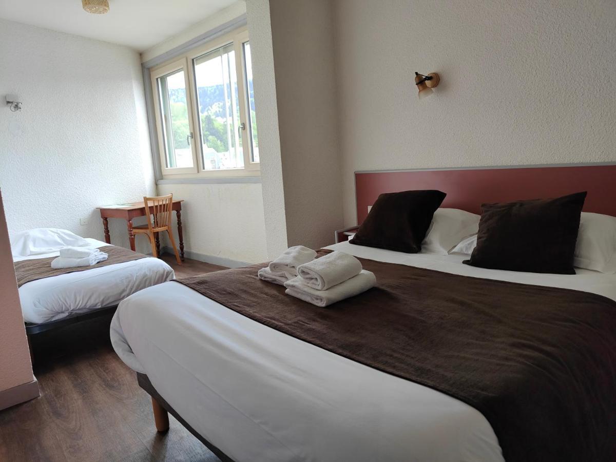 Hotel Au Val Dore La Bourboule Eksteriør billede