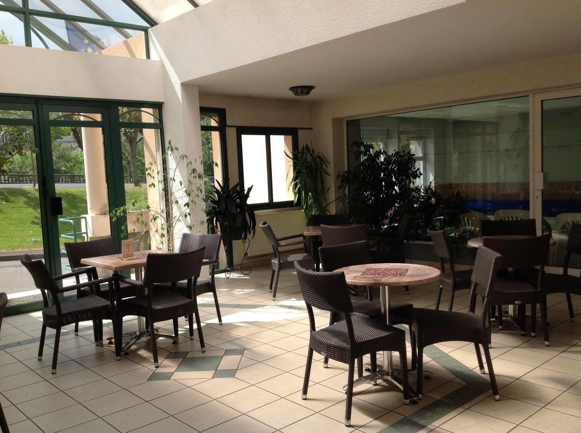 Hotel Au Val Dore La Bourboule Eksteriør billede